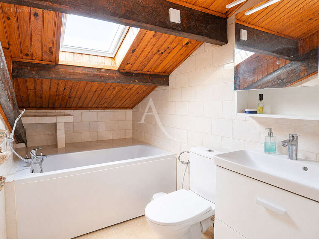 Maison Gagny 4 pièce(s) 96 m2 - photo 9