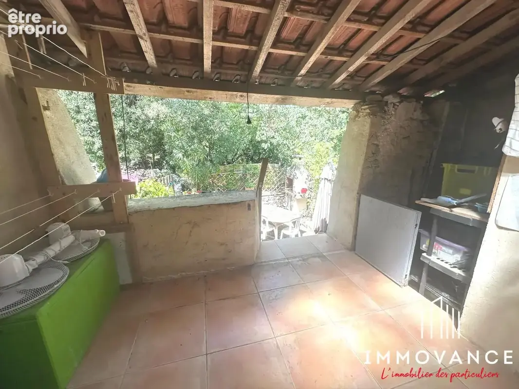 Maison 93 m² à Claret  - photo 9