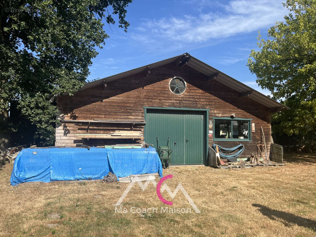 PONTCHATEAU en village, maison avec beaux volumes - photo 19