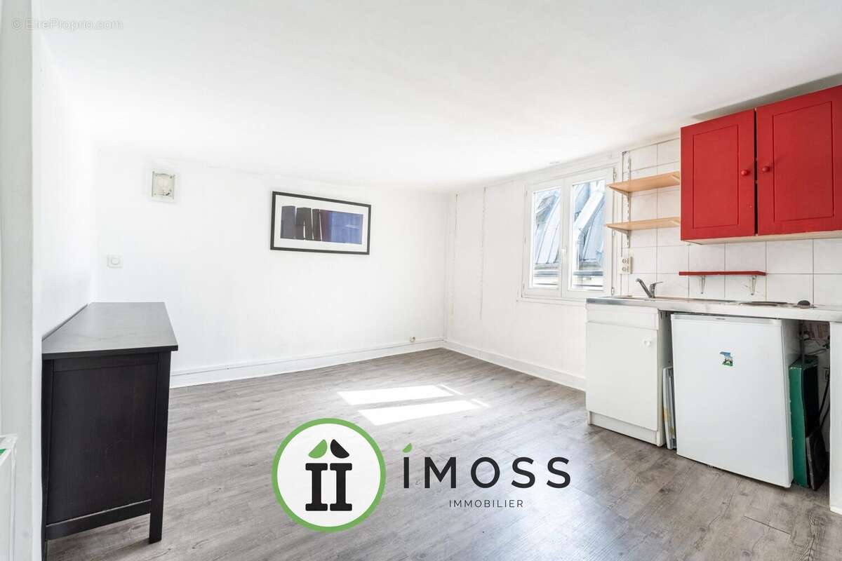 Appartement à PARIS-18E