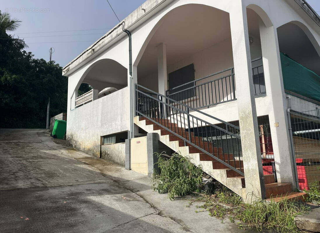 Appartement à PETITE-ILE