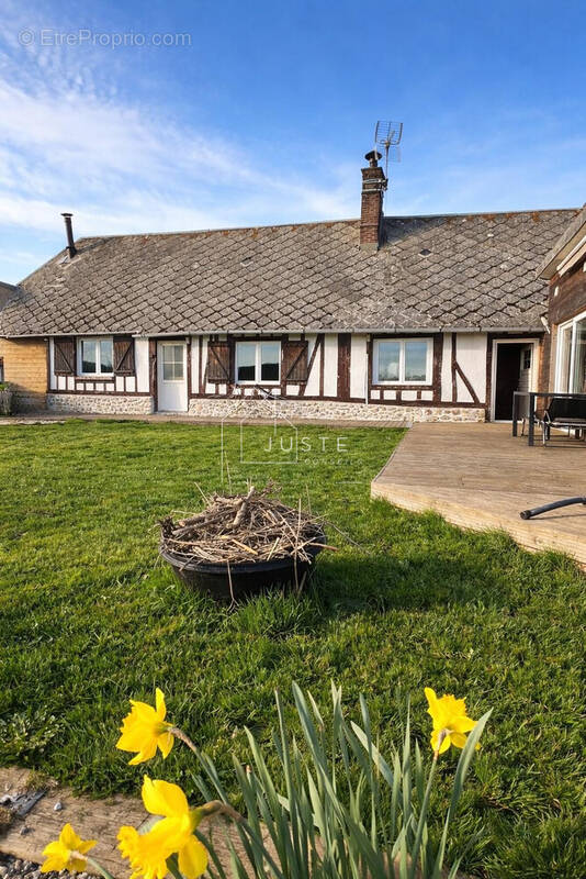 Maison à MONT-DE-L'IF