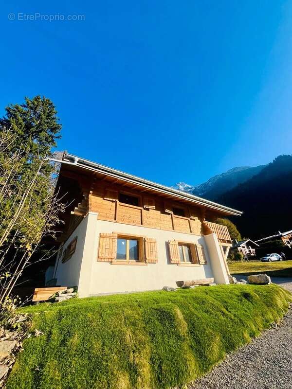 Maison à LES HOUCHES