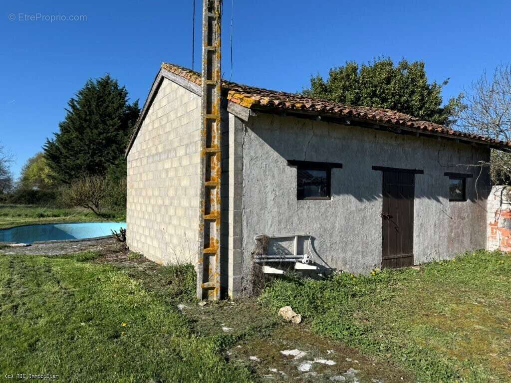 Maison à CIVRAY