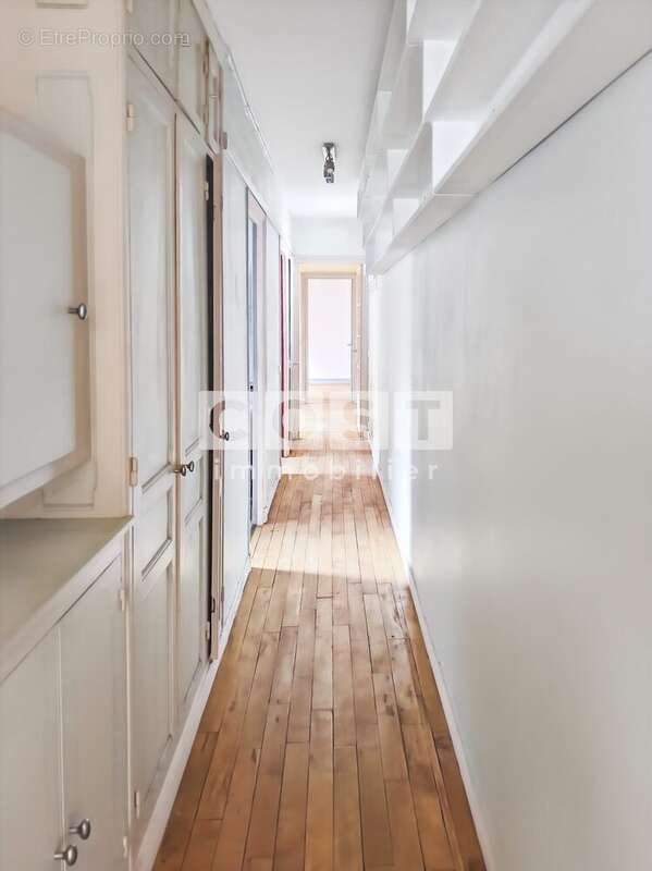 Appartement à ASNIERES-SUR-SEINE