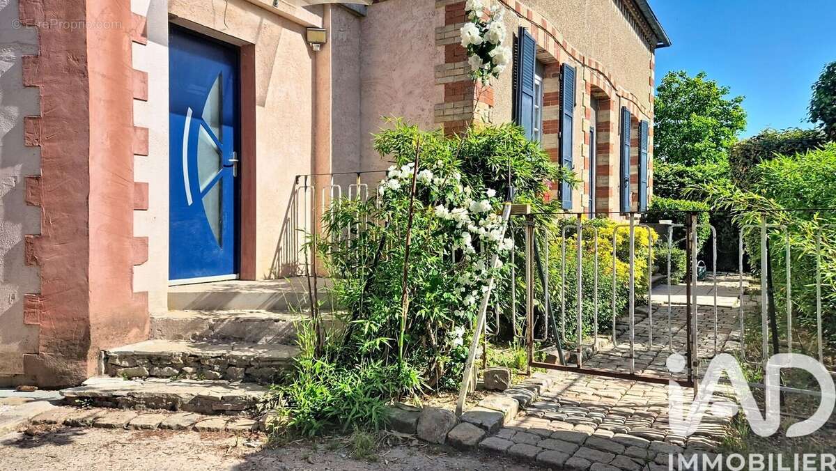 Photo 2 - Maison à VINNEUF