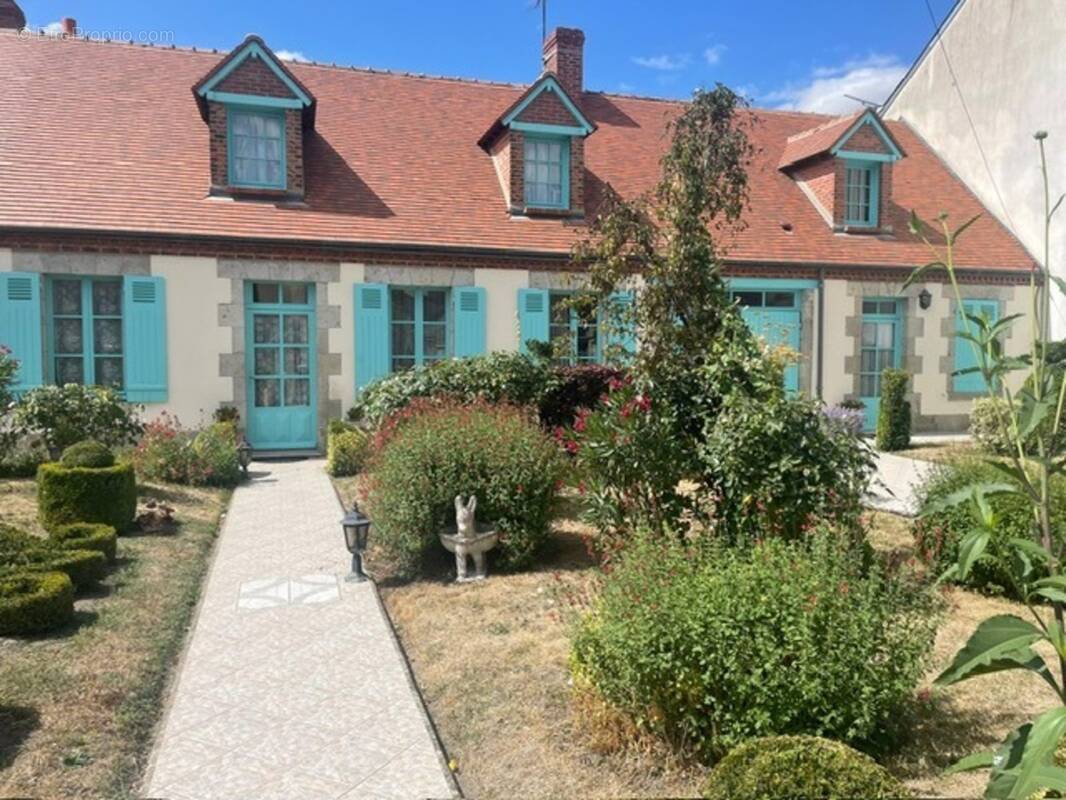 Maison à CHILLEURS-AUX-BOIS