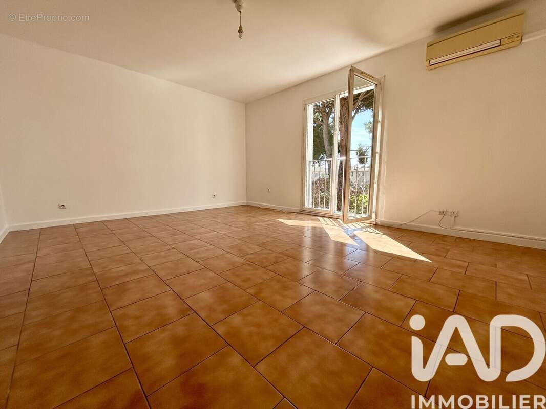 Photo 2 - Appartement à LA LONDE-LES-MAURES