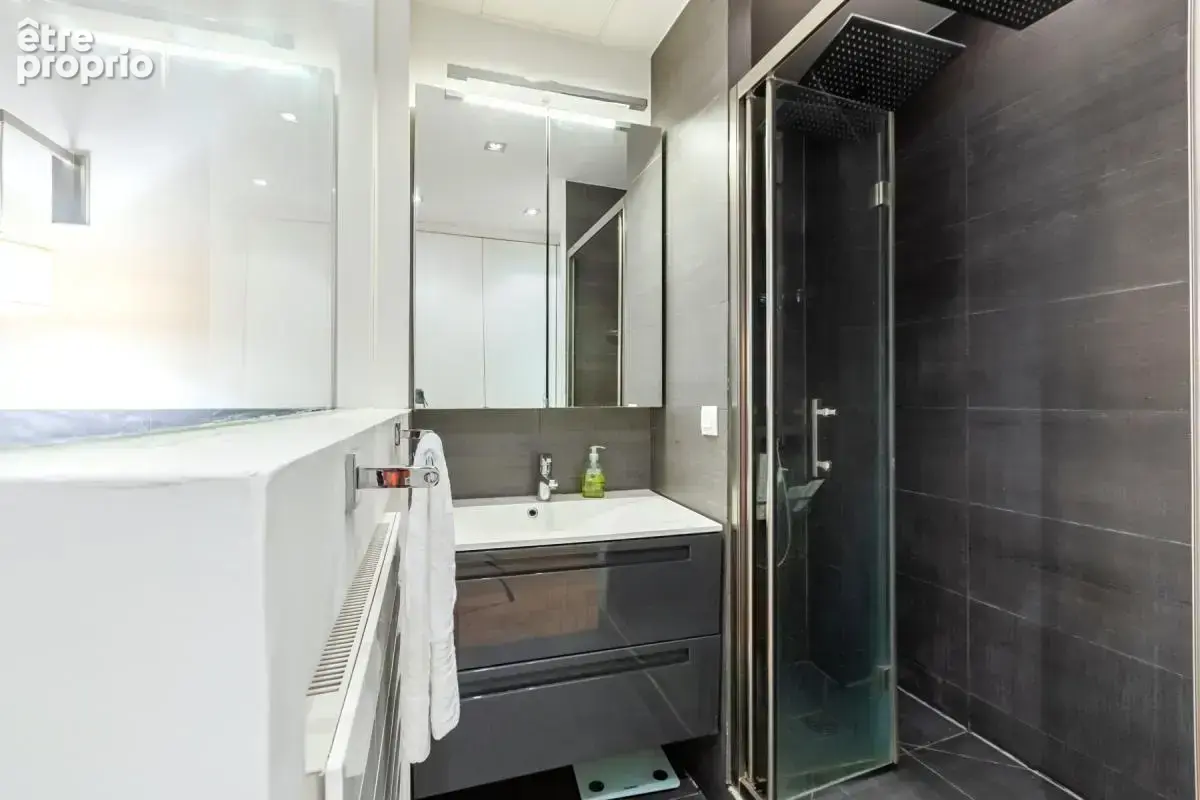Maison 92 m² à vendre à Paris-17e (75017) - photo 7