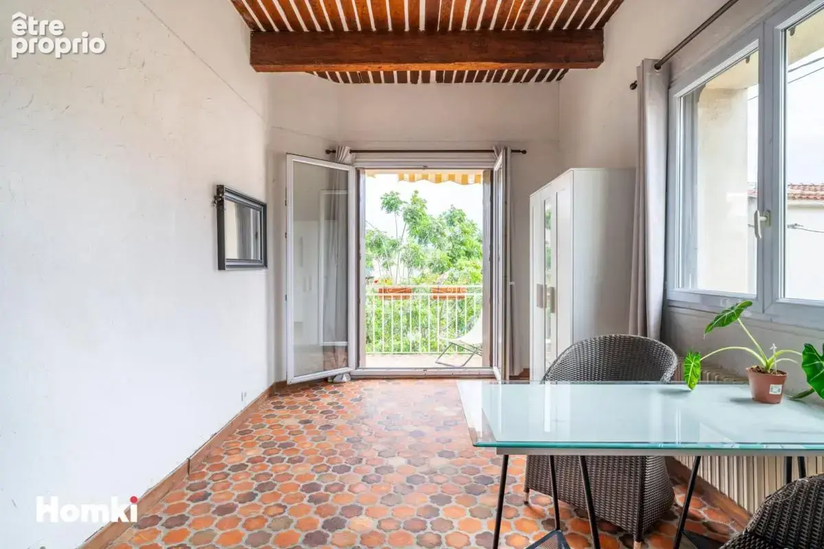 Appartement T4 de 83 m² à Marseille 13009, Boulevard Barthélémy - photo 5