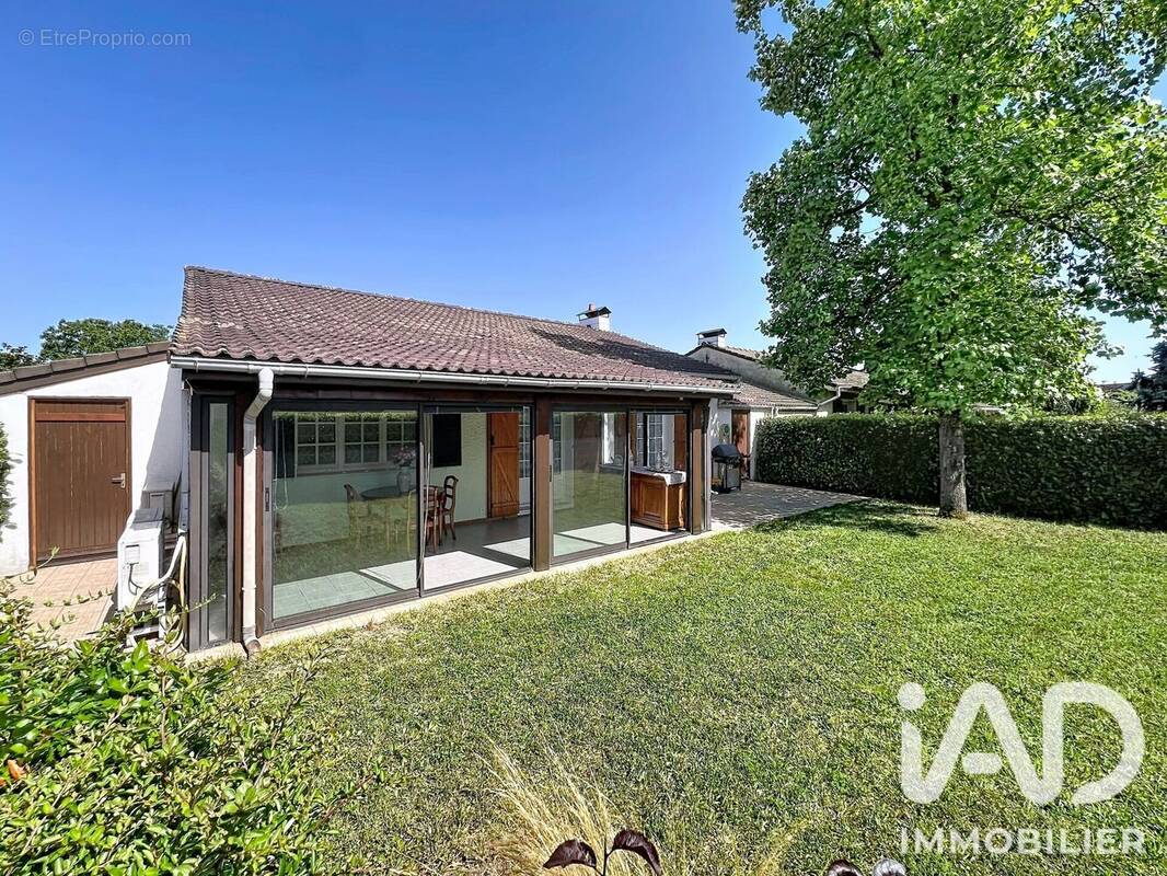 Photo 1 - Maison à MIONS
