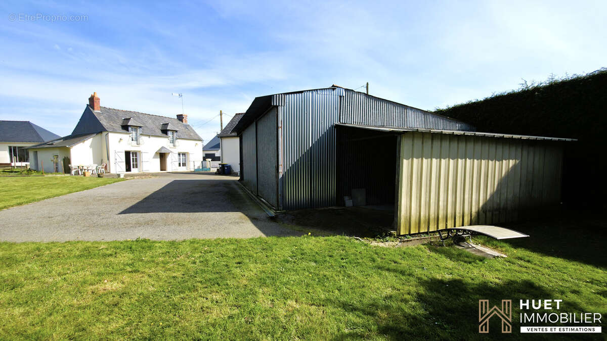 Maison à LIFFRE