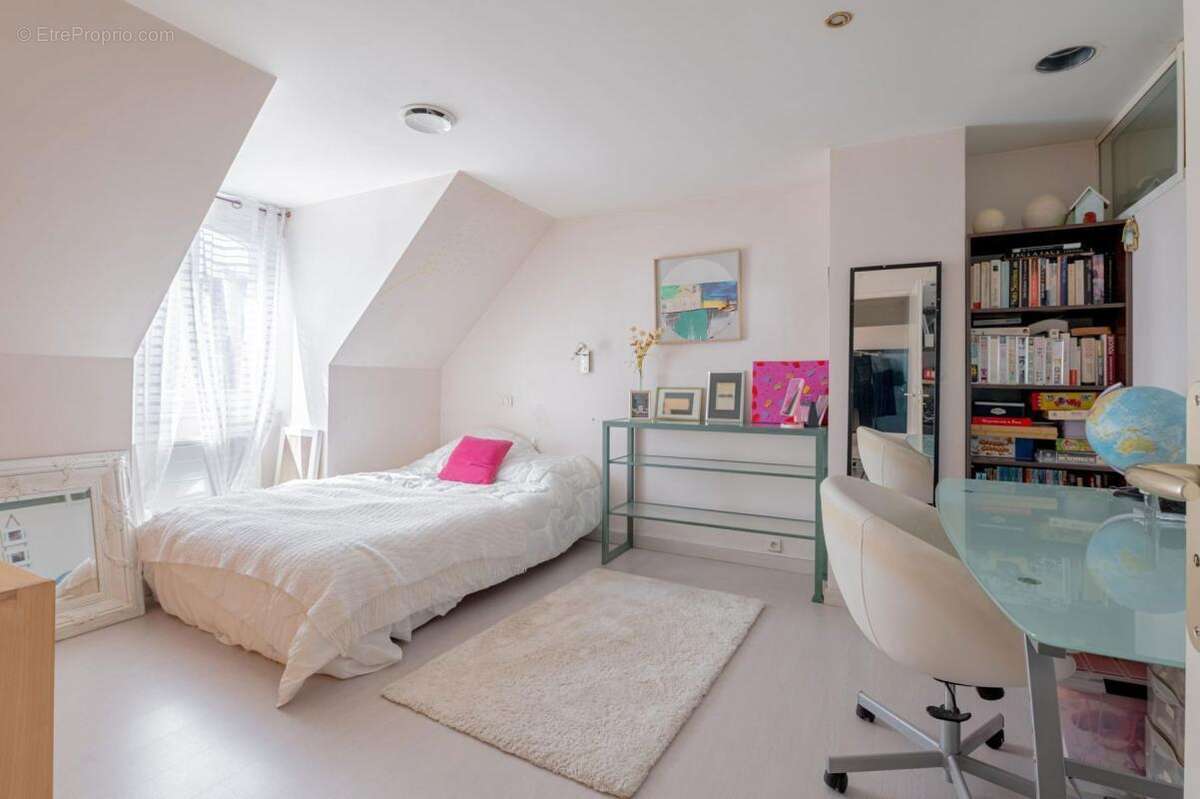 Maison à SOISY-SUR-SEINE