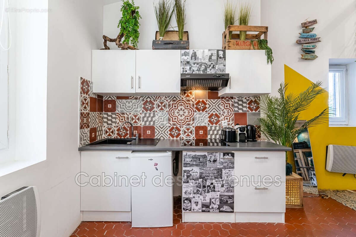 Appartement à MARSEILLE-2E