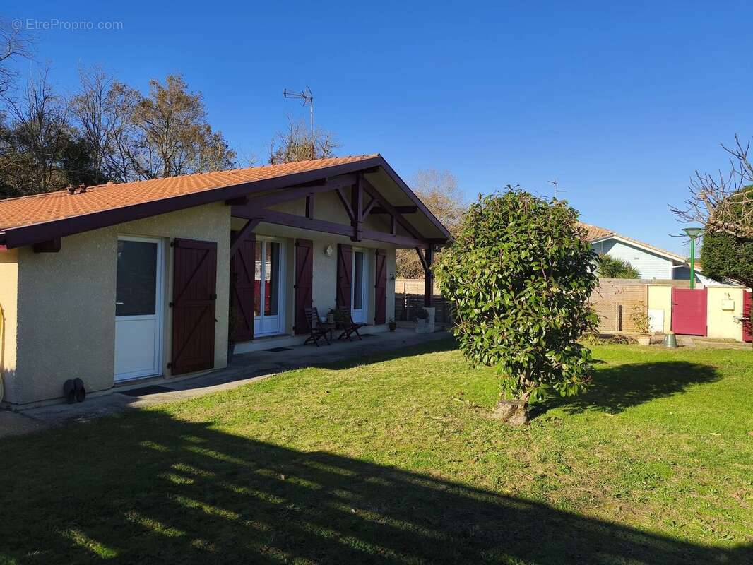 Maison à SAINT-VINCENT-DE-TYROSSE