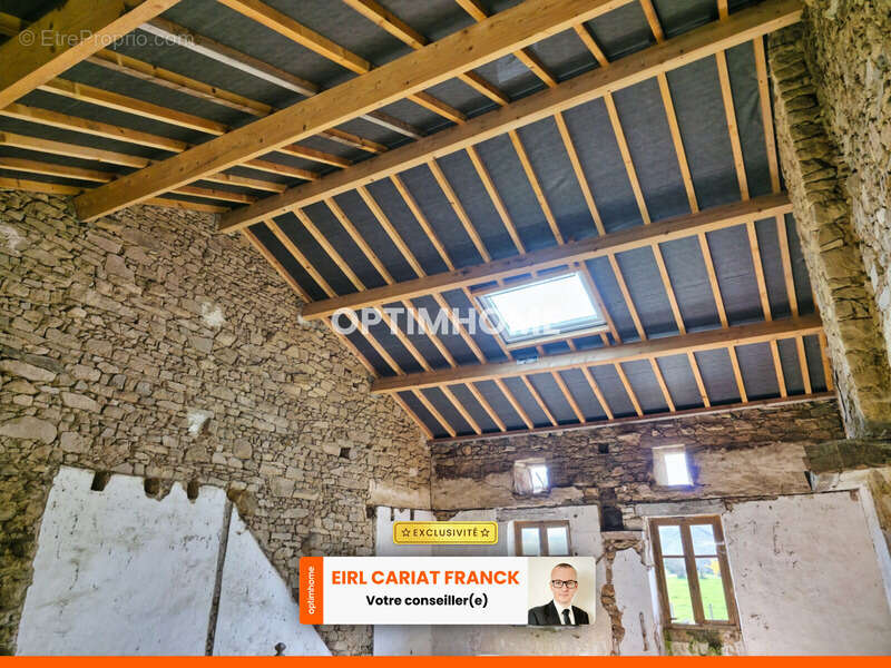 Maison à SAINT-AMAND-MAGNAZEIX