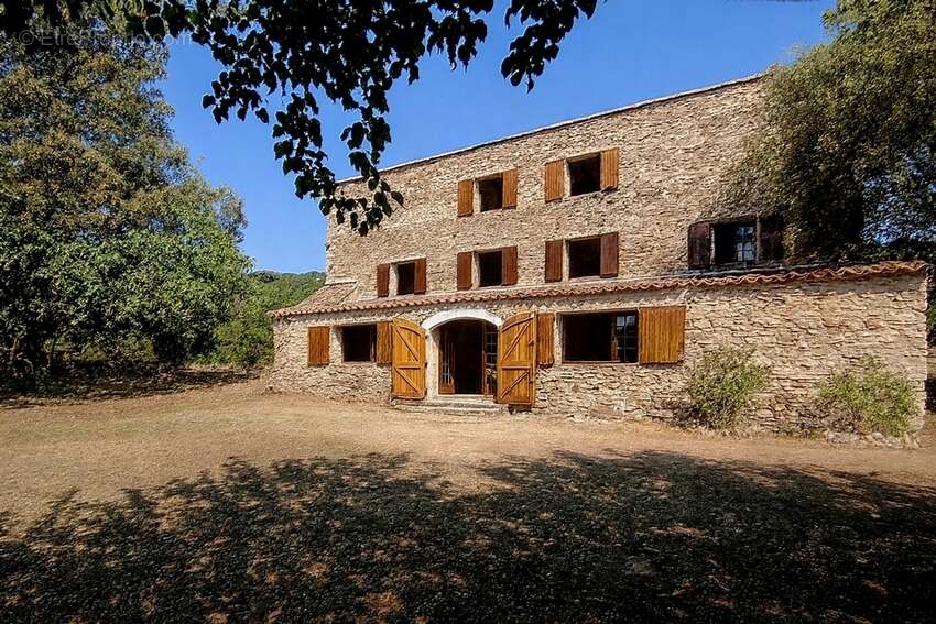 Maison à DURFORT-ET-SAINT-MARTIN-DE-SOSSENAC