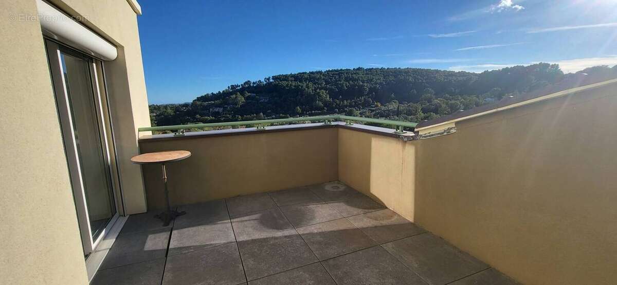 Appartement à CALLAS