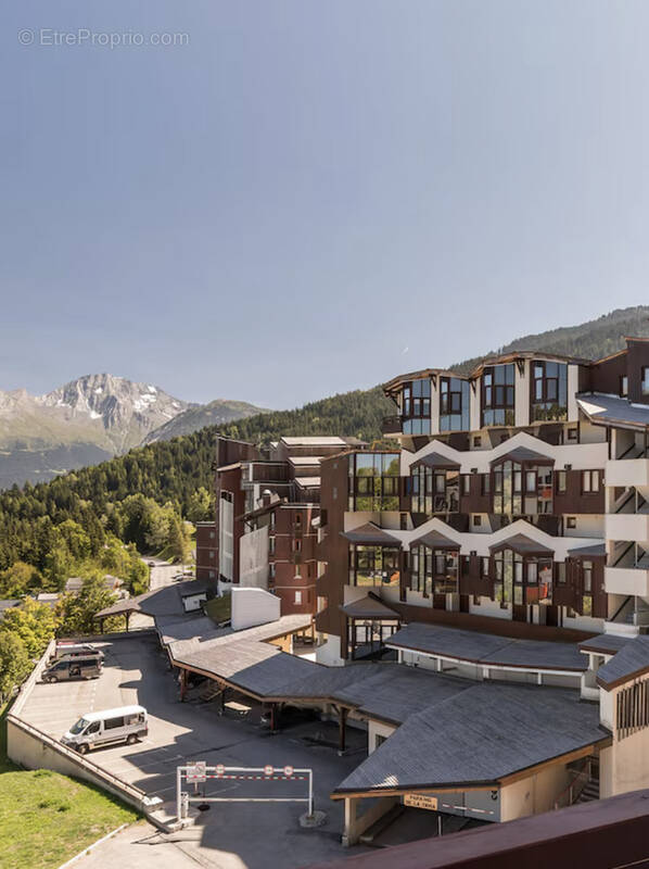 Appartement à LA PERRIERE