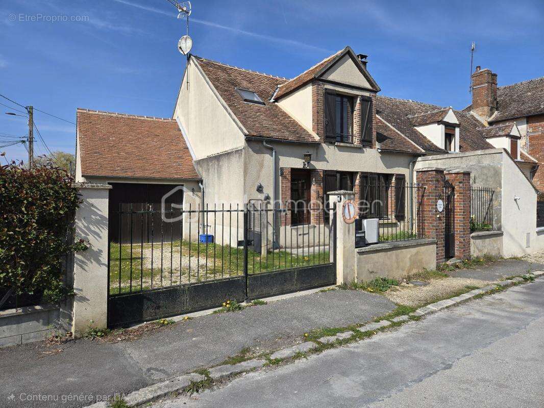 Maison à BRAY-SUR-SEINE