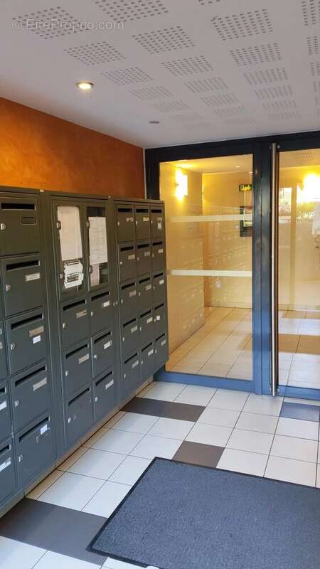 Appartement F3 avec loggia et parking – Résidence ALLEGORIA à Argenteuil - photo 6