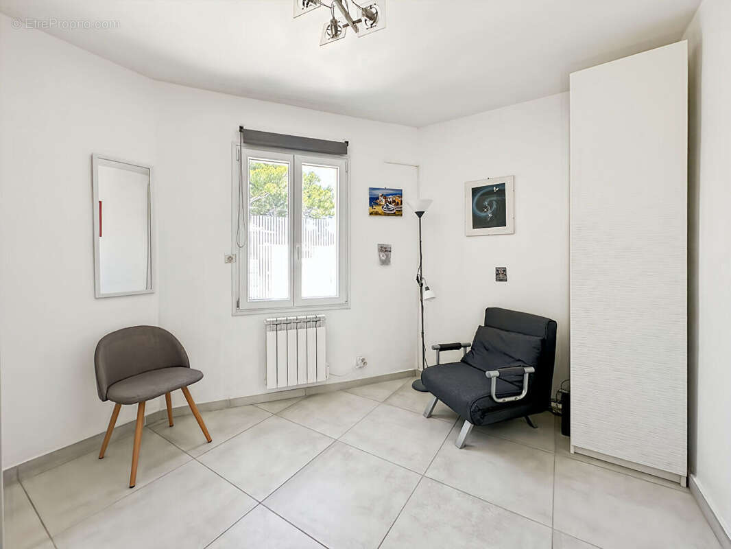 Maison à SAUSSET-LES-PINS