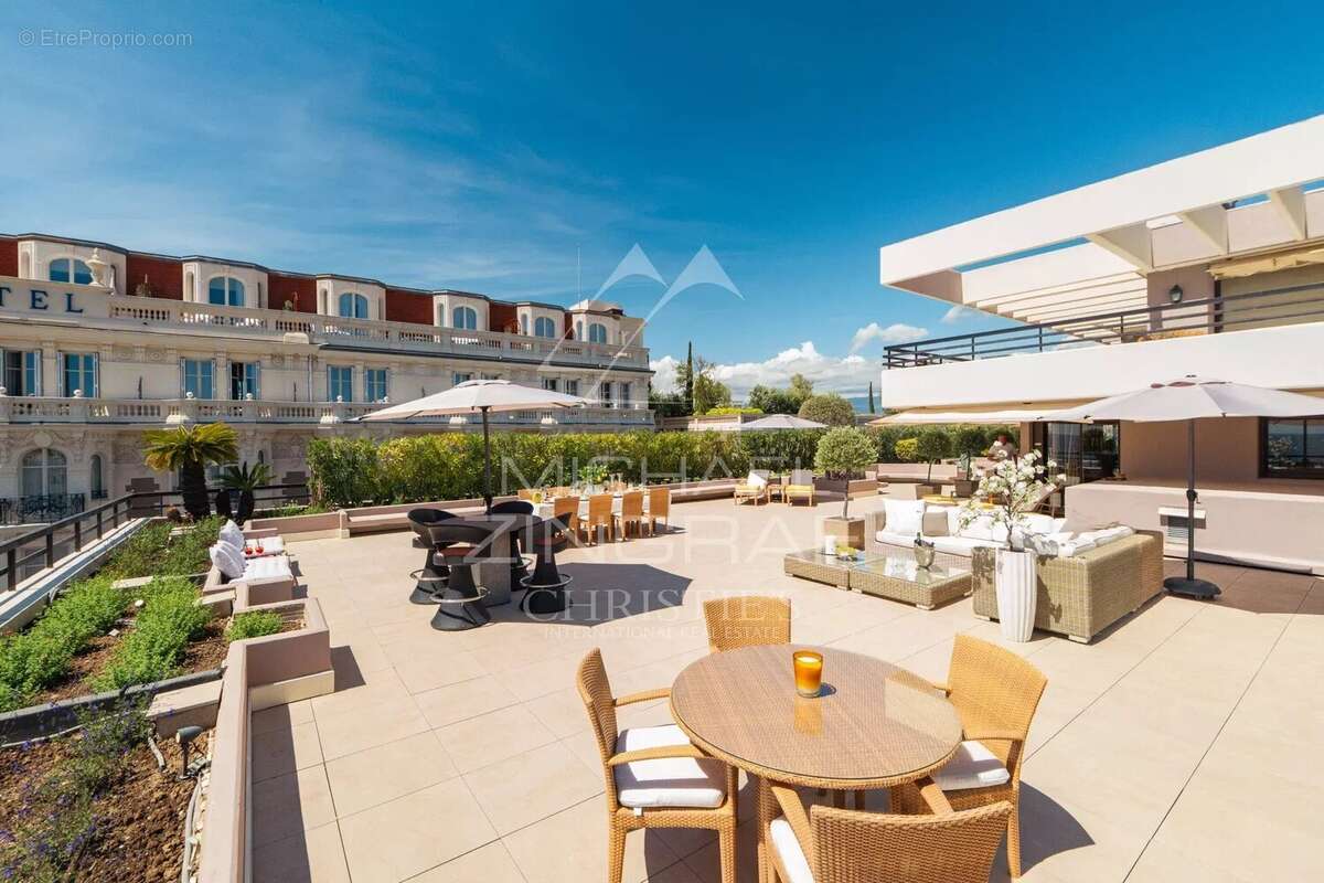 Appartement à CANNES