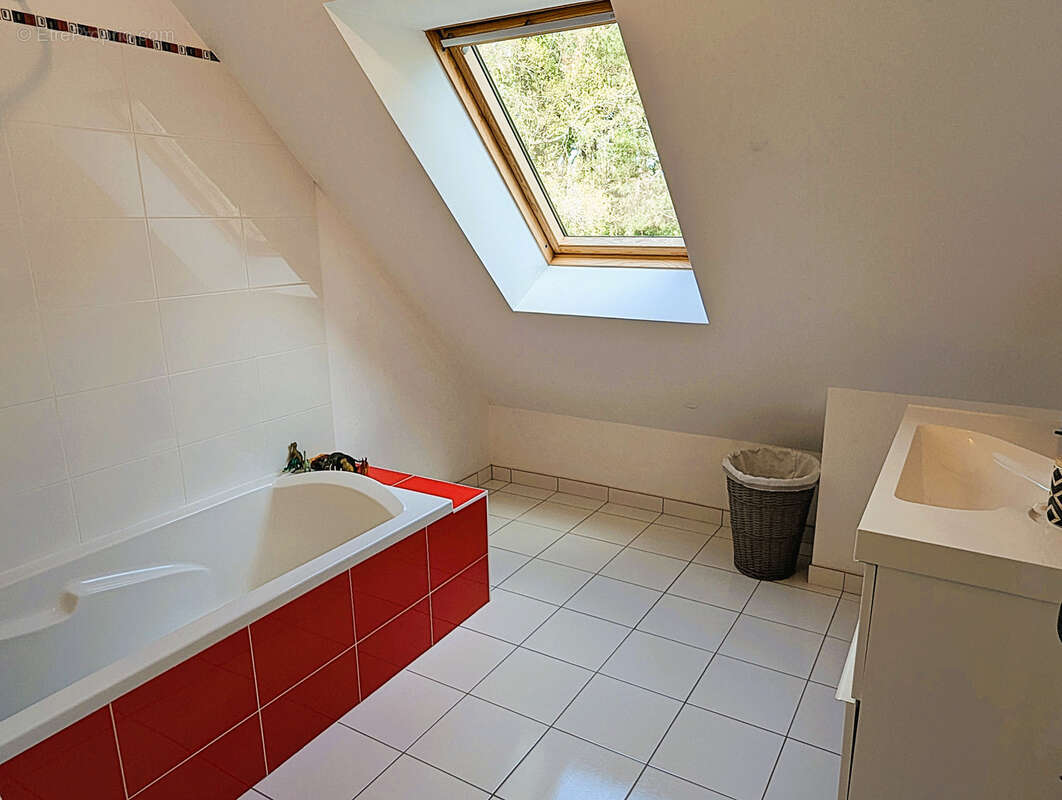 Maison à PONTCHATEAU