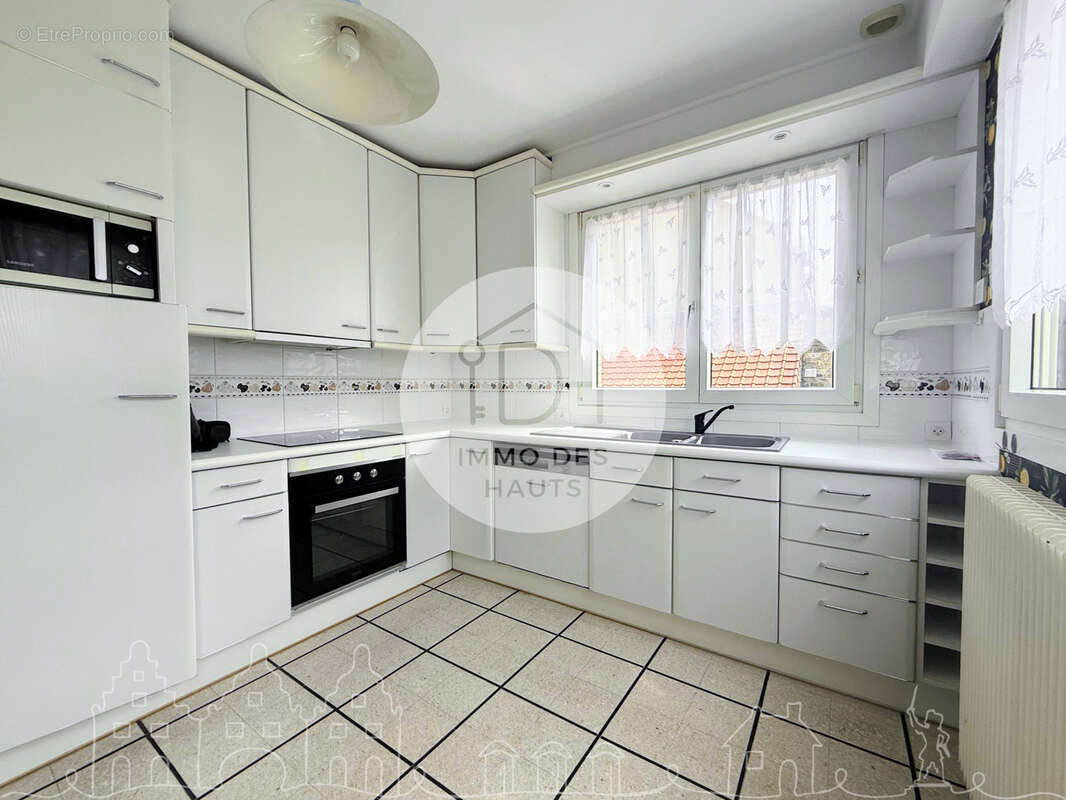 Maison individuelle, 3 chambres, véranda et sous-sol intégral - photo 5