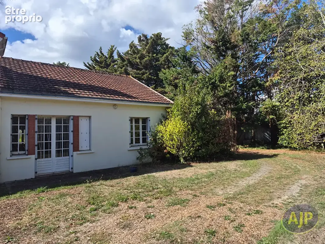 Maison à SAINT-PHILBERT-DE-GRAND-LIEU