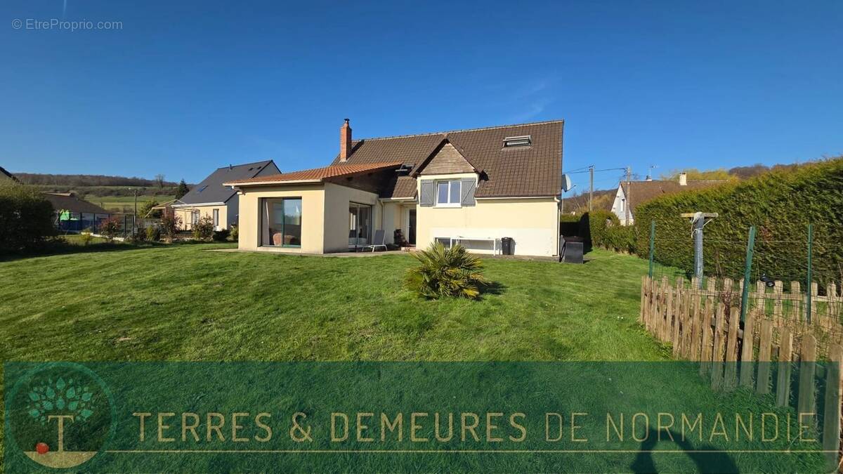 Maison à SAUCHAY