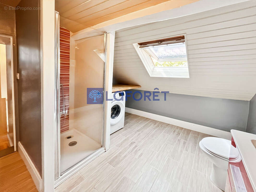 Maison à AZAY-LE-RIDEAU