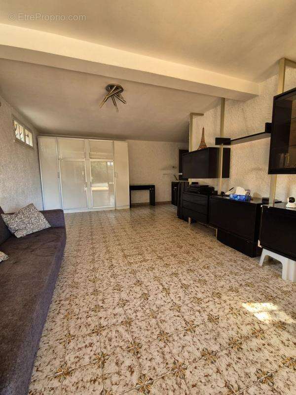 Maison à BOUC-BEL-AIR