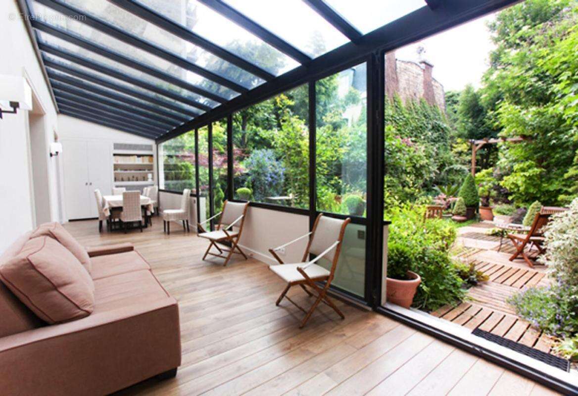 Appartement à CHESSY