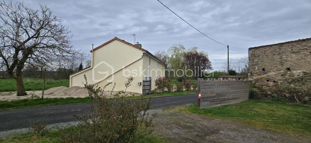 Maison à SAINT-CLEMENTIN
