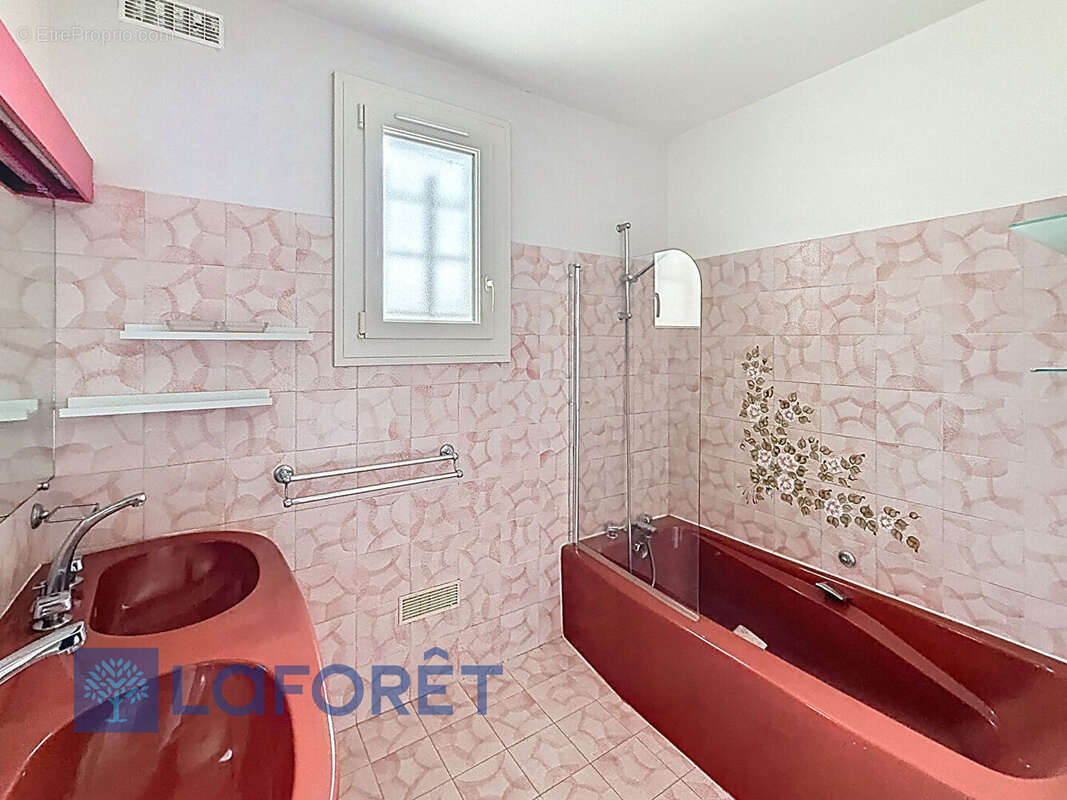 Maison à AULNAY-SUR-ITON