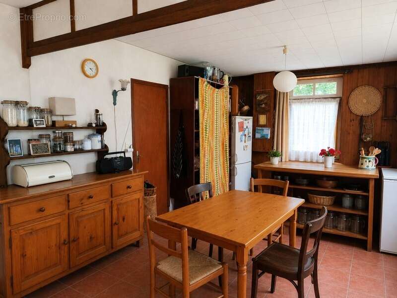 Maison 450 m² à Peillac  - photo 2