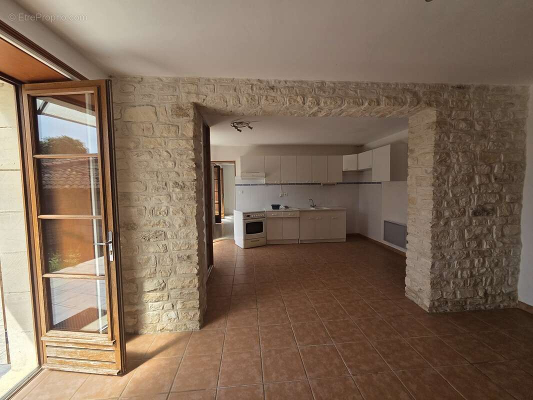 Maison à HIERSAC