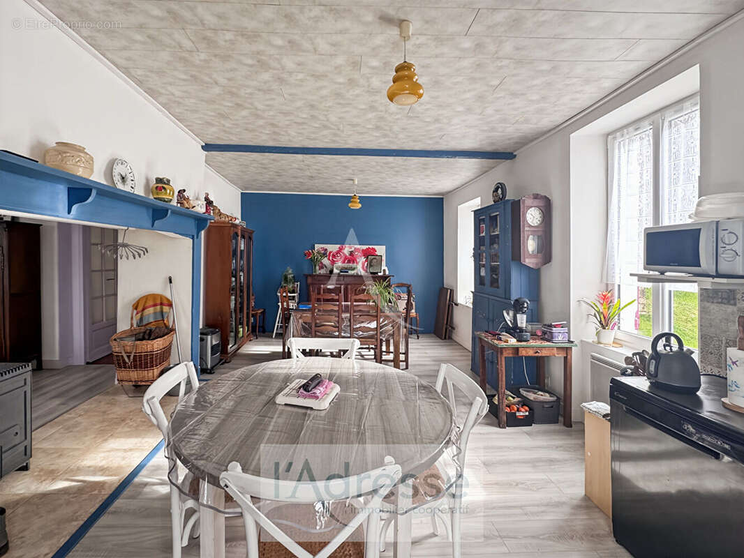 Maison à GREZELS