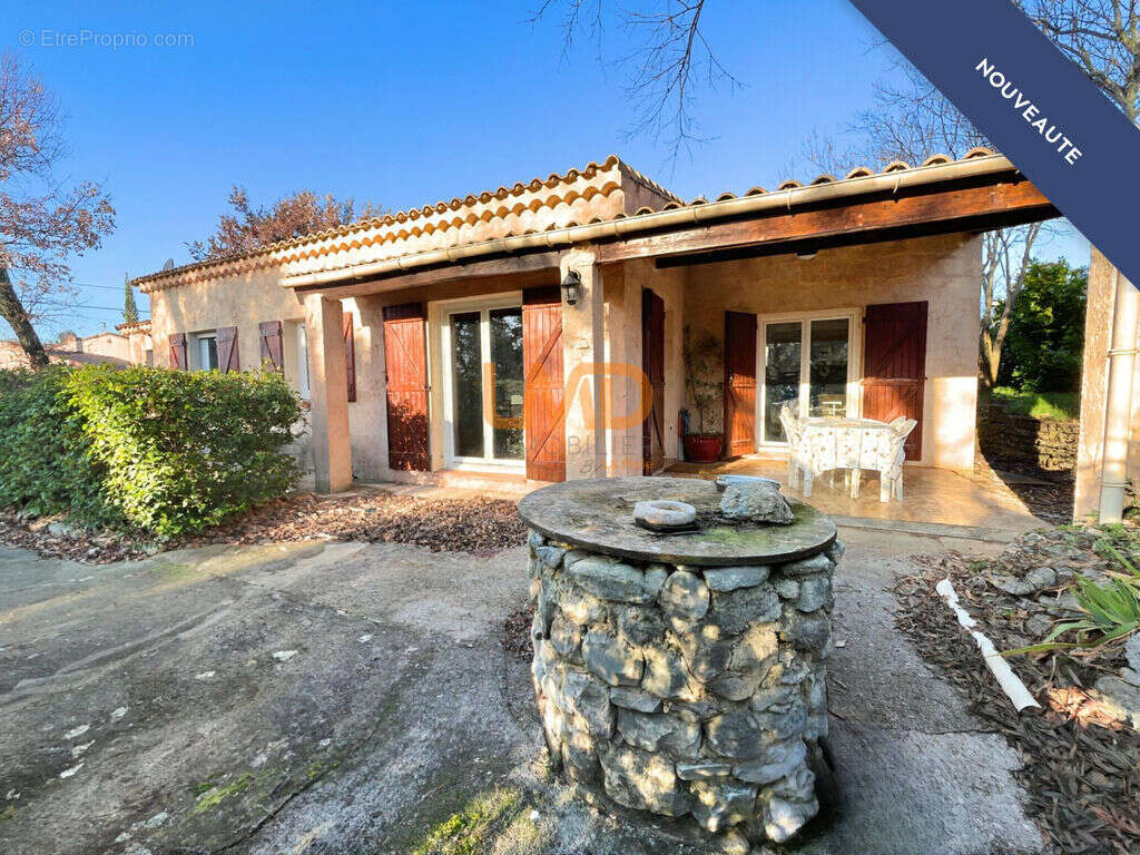 Maison à LORGUES