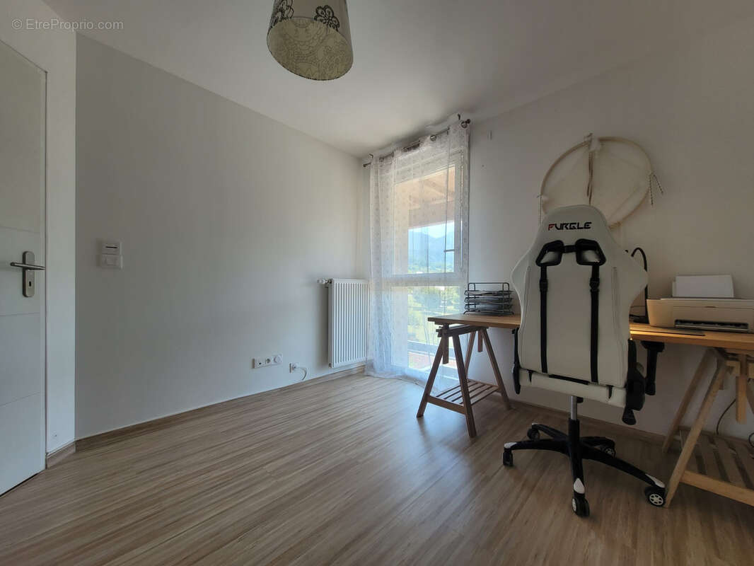 Appartement à SAINT-CASSIN