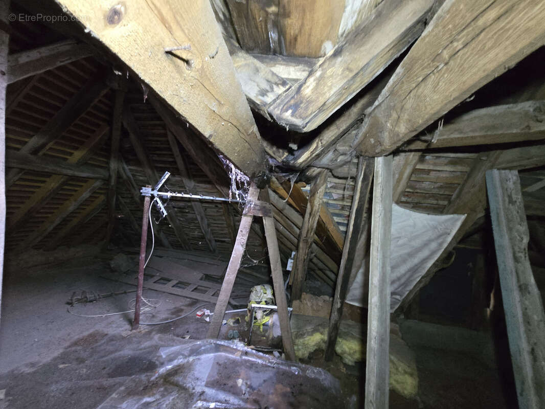 Maison à CLUIS