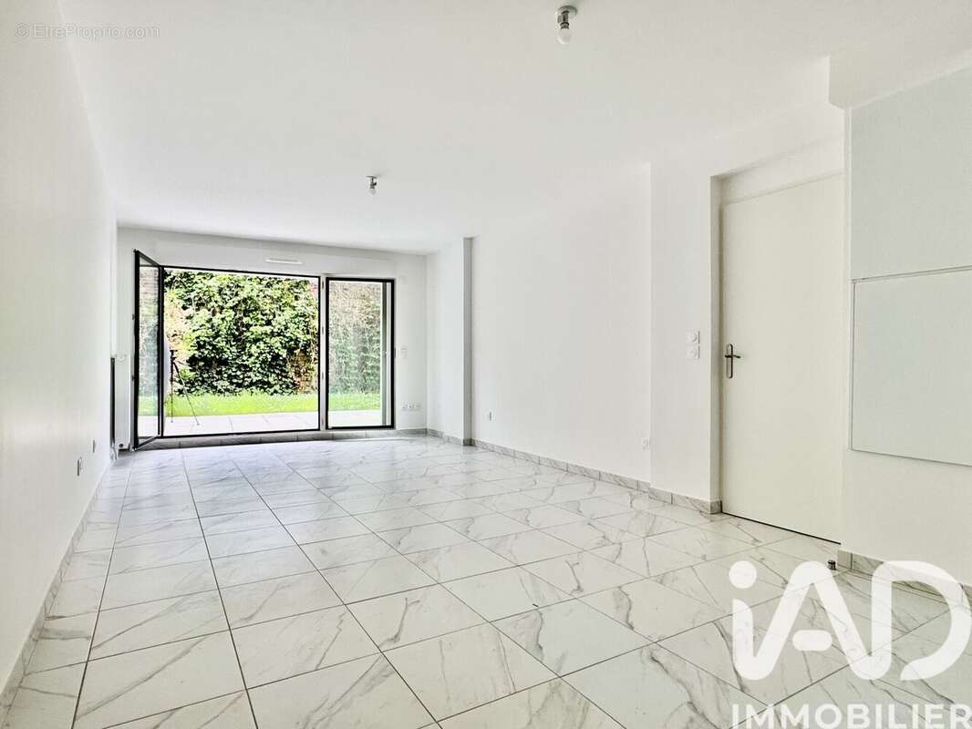 Photo 7 - Maison à NANTERRE