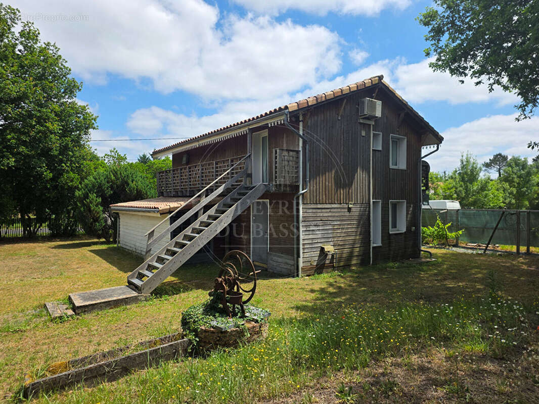 Maison à MIOS