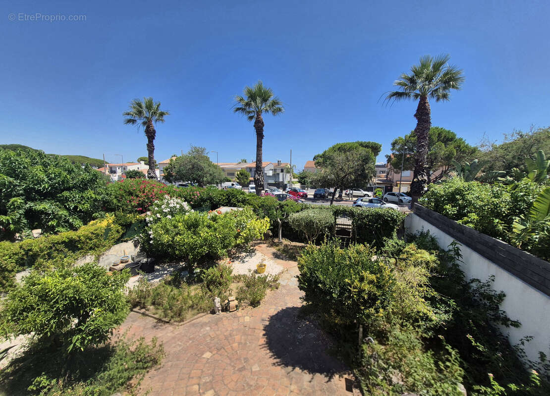 Maison de 4 chambres avec jardin en bord de mer - L'Ayguade - Hyères - photo 5