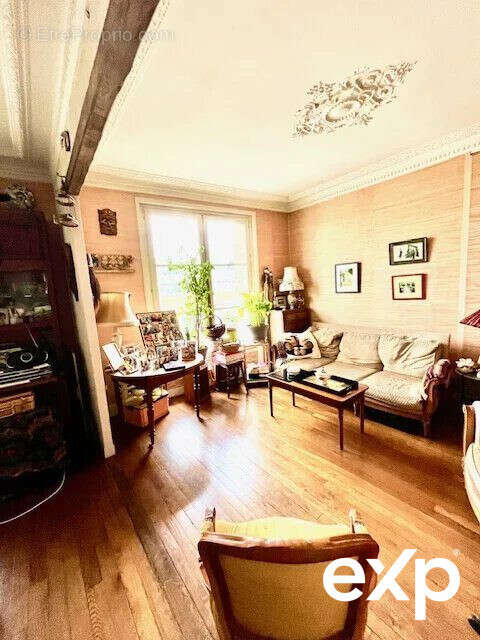 Appartement à LE PERREUX-SUR-MARNE