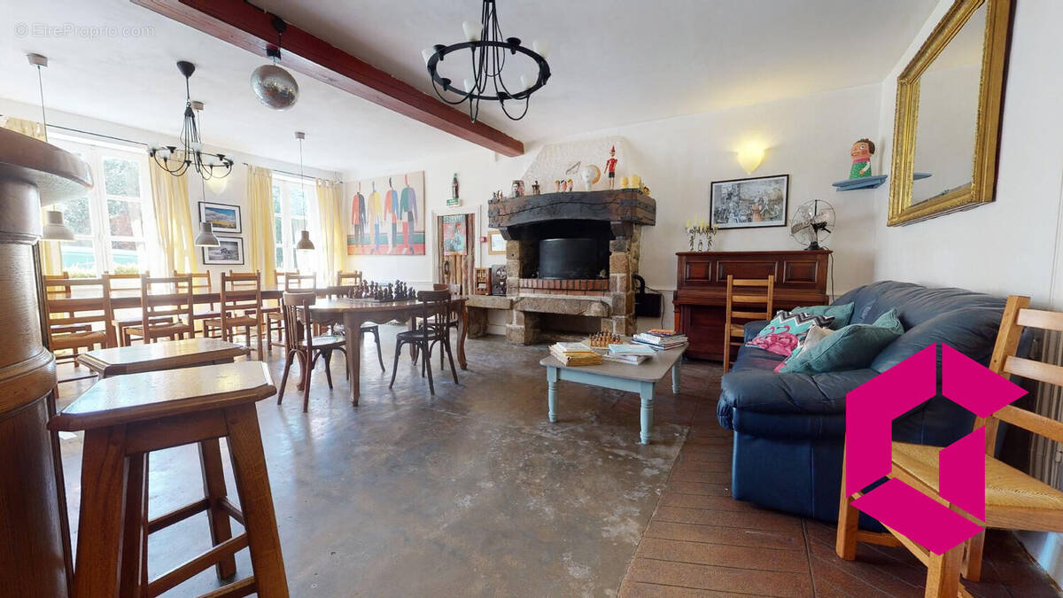 Maison à SAINT-GENES-LA-TOURETTE