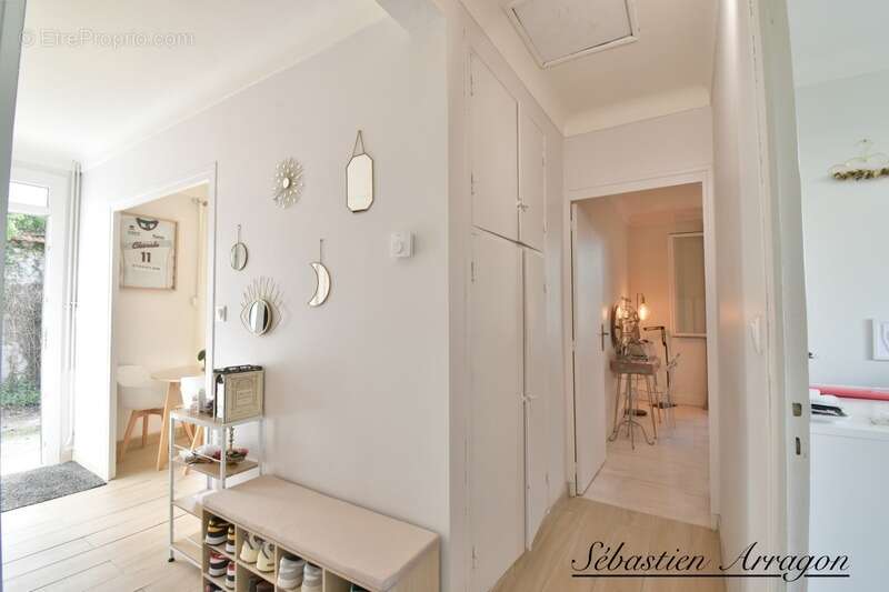 Maison plain-pied à vendre à Villeneuve-sur-Lot (47)– Maison rénovée avec jardin, proche commerces, idéale retraité ou couple - photo 7