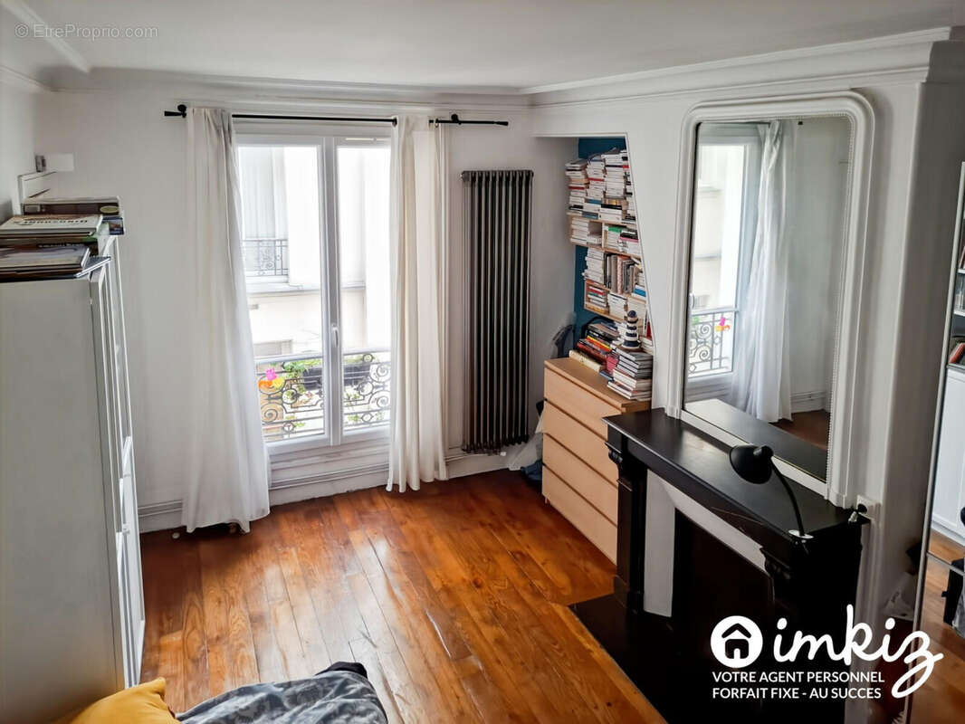 Appartement à PARIS-18E
