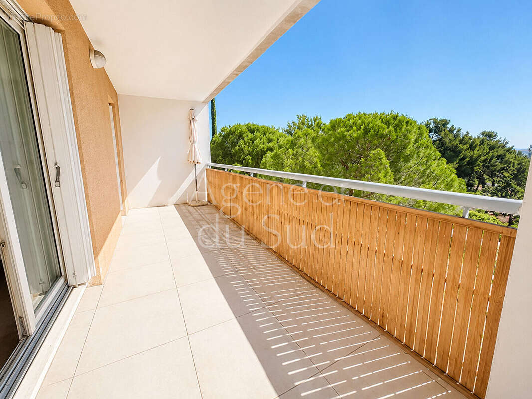 Appartement La Ciotat 4 pièce(s) 86 m2 - photo 2